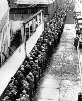 U.S. DEPRESSION BREAD LINE